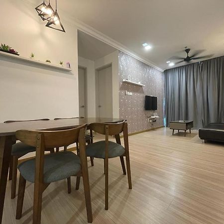 The Wave - Kota Laksamana -- Pool View -- 6 Pax Apartman Malacca Kültér fotó