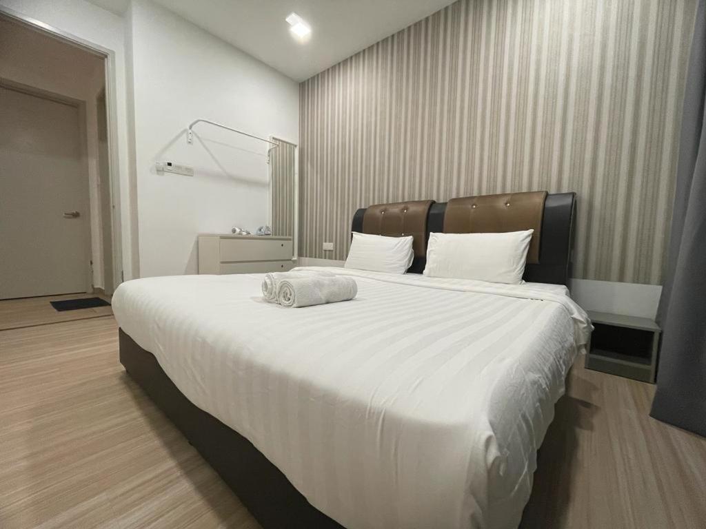 The Wave - Kota Laksamana -- Pool View -- 6 Pax Apartman Malacca Kültér fotó